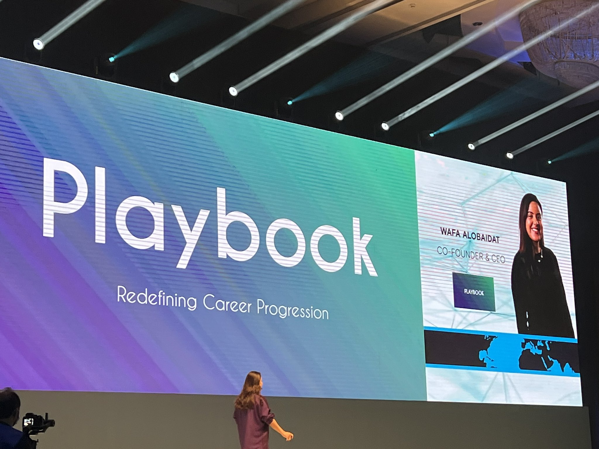 وظائف العمر من شركة بلاي بوك PLAYBOOK  في البحرين بالمجالات التقنية والإدارية .. انقر هـنـا للتقديم ولمعرفة الشروط المطلوبة 